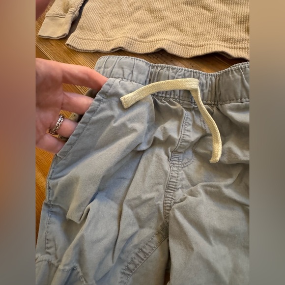 2T - Kids' Casual Outfit Set - Beige and Blue - Picture 7 of 10